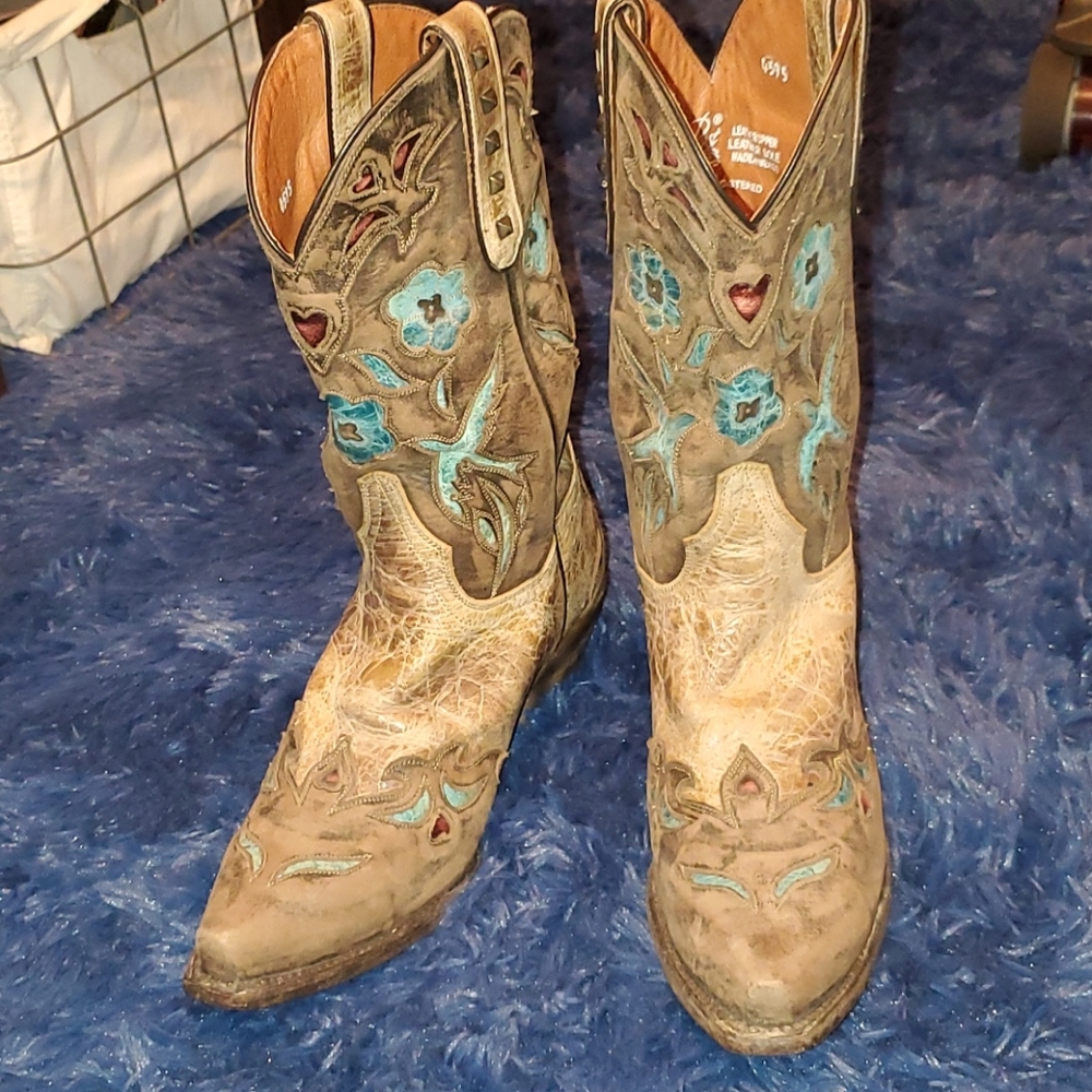 Dan Post Floral Cowboy Boots - Picture 6 of 8